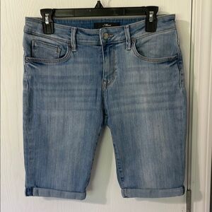 Mavi Burmuda Light Wash Denim Size 29